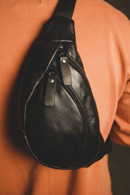 Сумка мужская на пояс кожаная черная SL018-2 фото